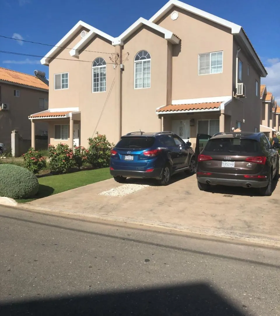 Caribbean Estates Townhouse location